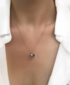 Collier simple avec pierre naturelle