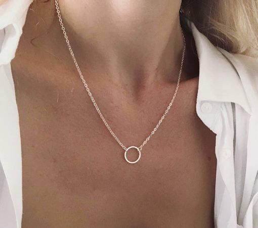 Collier tendance 2019 - cercle argent