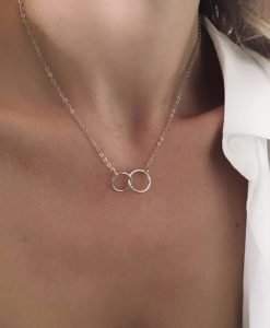 Collier tendance 2019 - karma argent