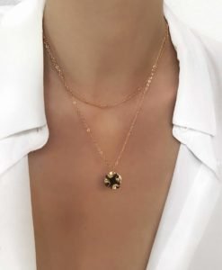 Collier tendance 2019 medaille martelee fait-main