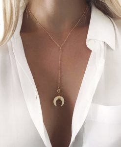 Collier tendance 2019 - pendentif corne blanc