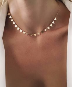 Collier tendance 2019 - ras de cou triangle or