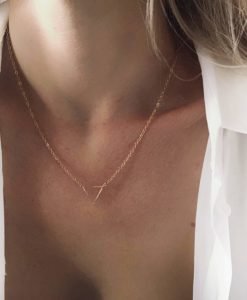 Collier tendance 2019 - triangle or