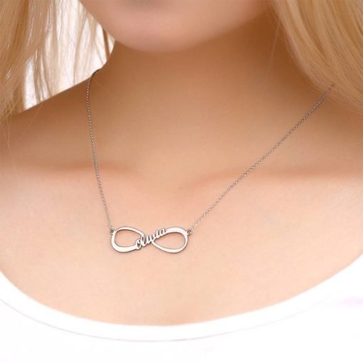 Collier prenom infini acier