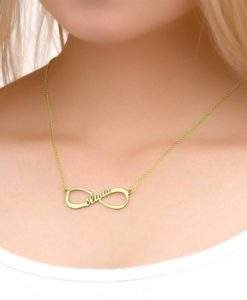 Collier prenom infini acier plaque or