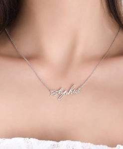 collier prenom personnalise acier