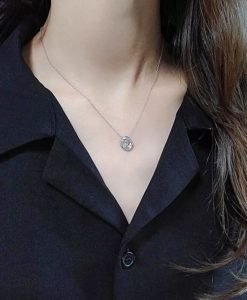 Collier pendentif minimaliste