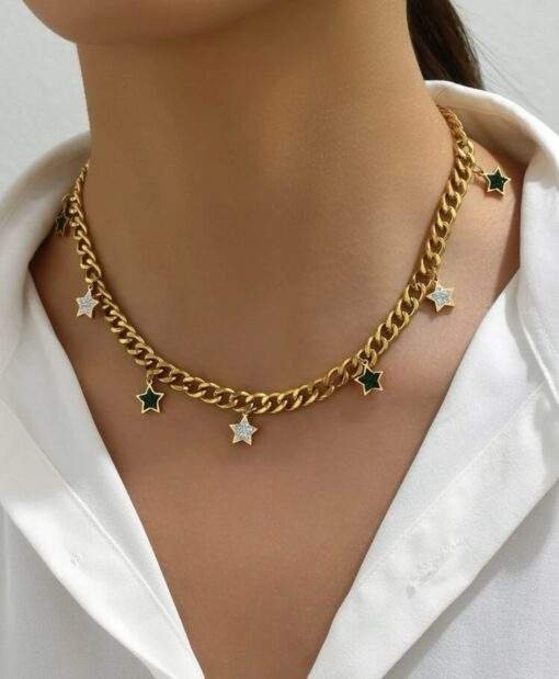 Collier tendance 2024- grosse maille etoiles