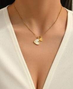 Collier tendance 2024- Pendentif coeur nacre