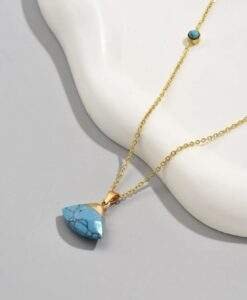 collier tendance 2024- pierre turquoise